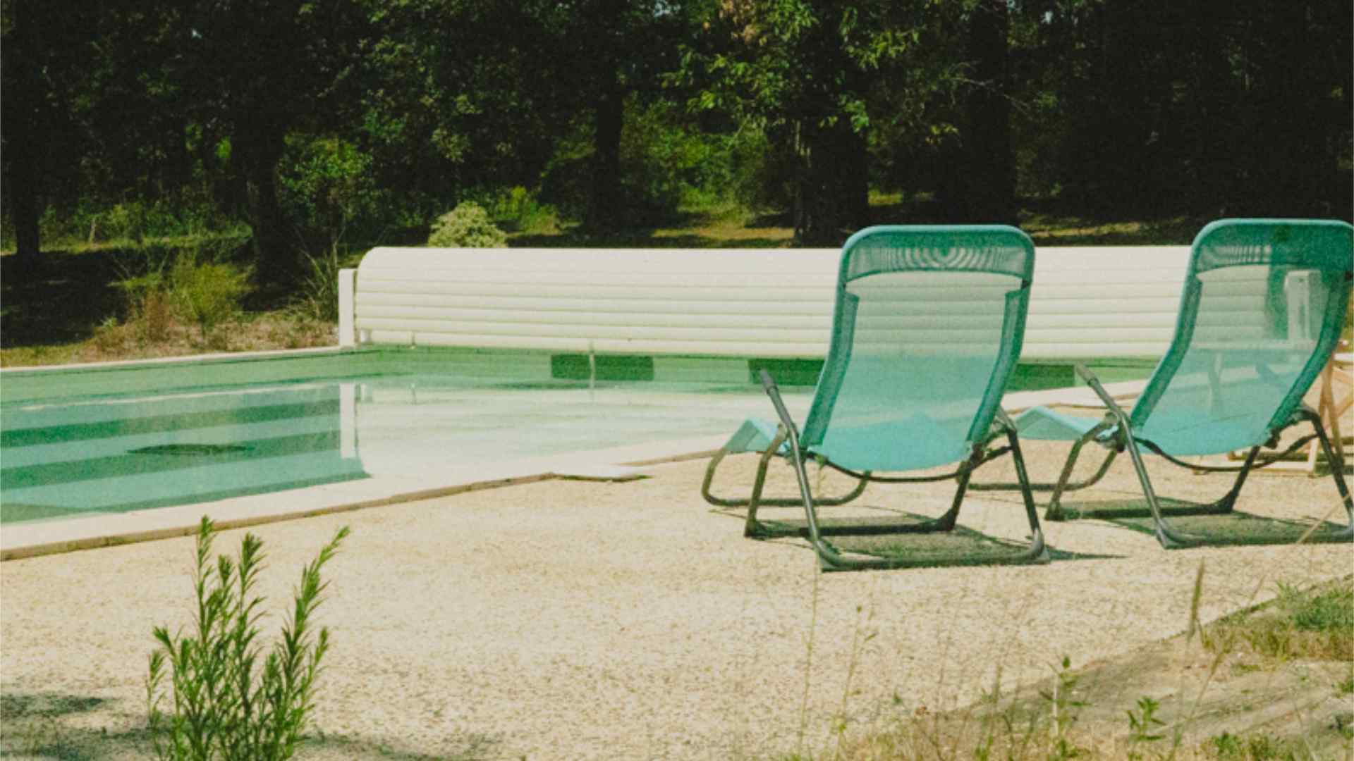 Photo de la piscine extérieur du moulin